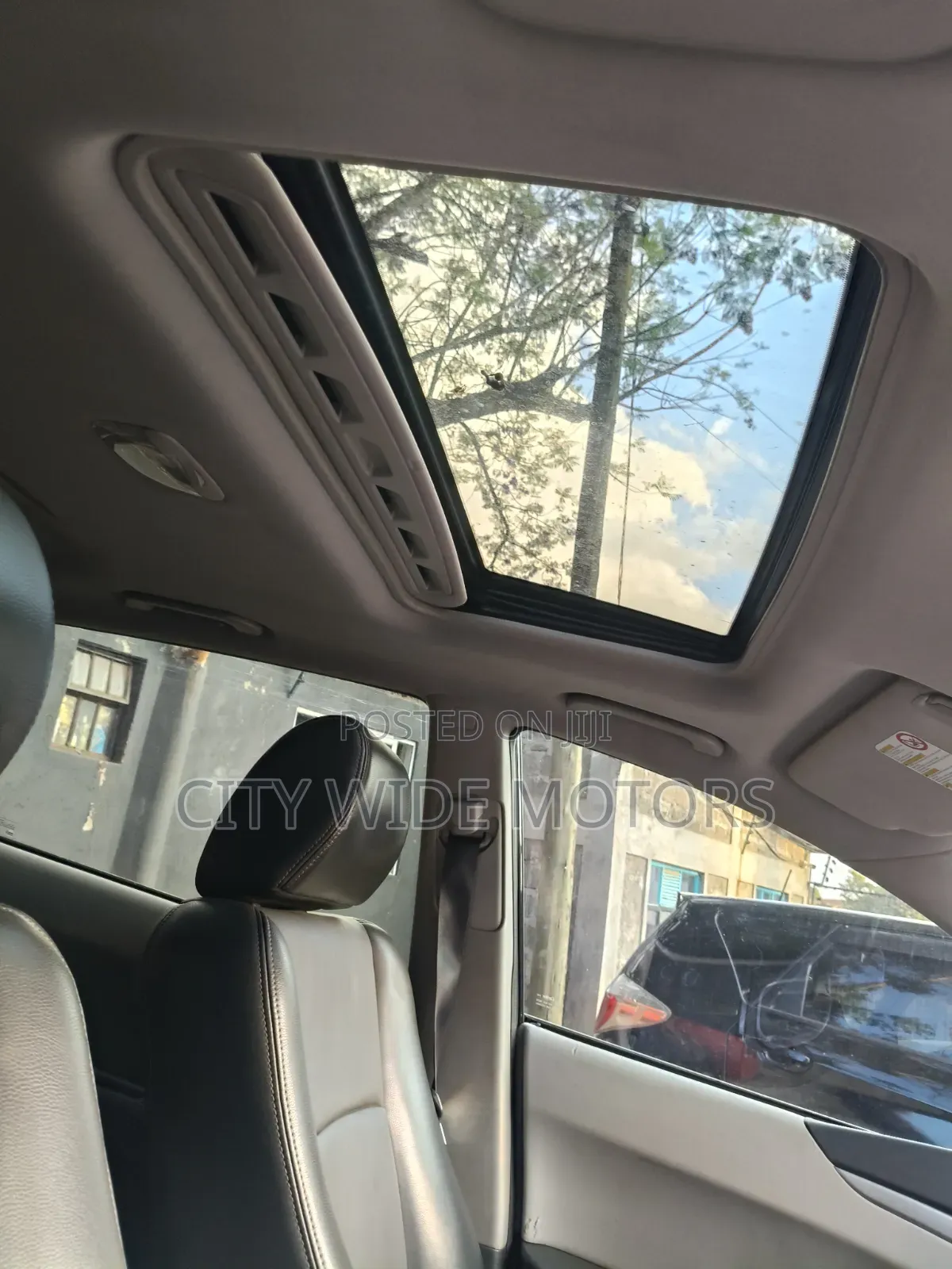Subaru Tribeca 2009 White
