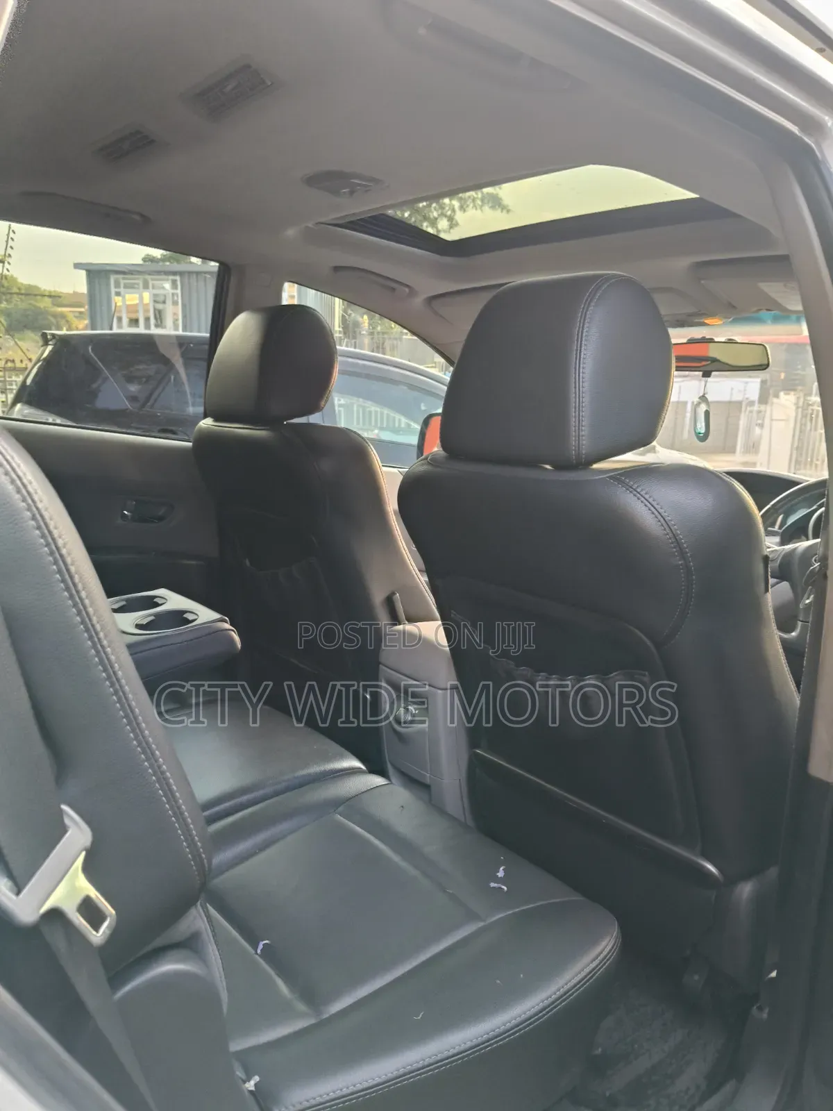 Subaru Tribeca 2009 White