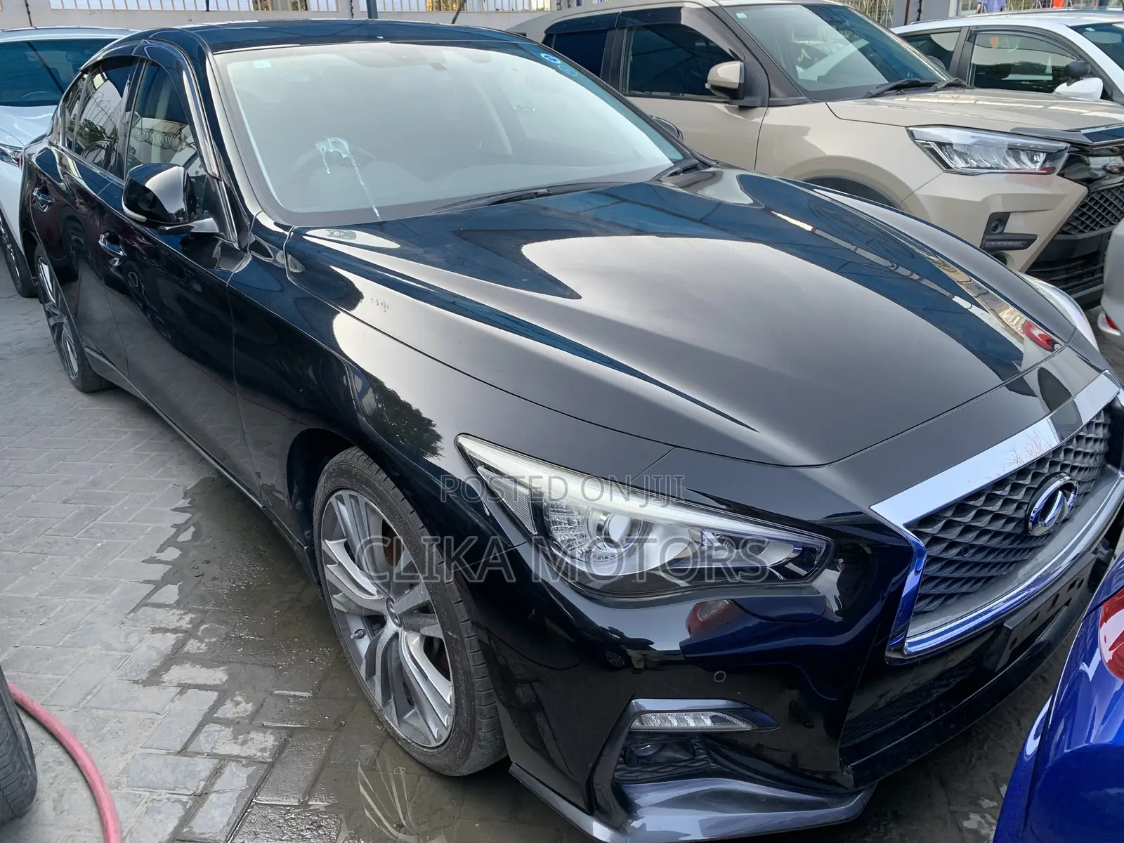 Nissan Skyline 2019 Black