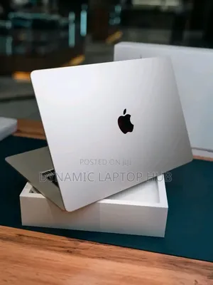 Laptop Apple MacBook Air 2024 M3 16GB Intel Core M3 SSD 1T