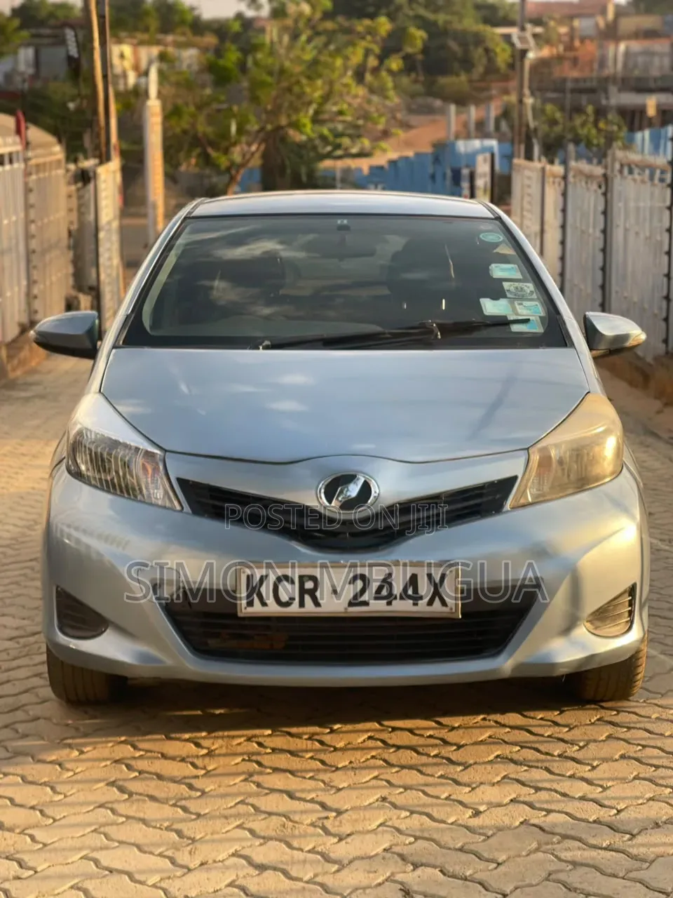 Toyota Vitz 2011 Blue