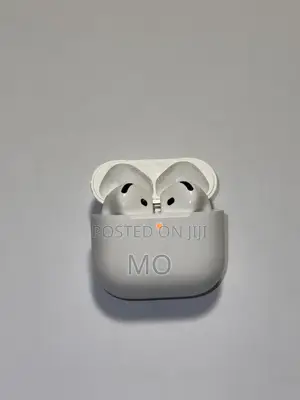 Apple AirPods 4