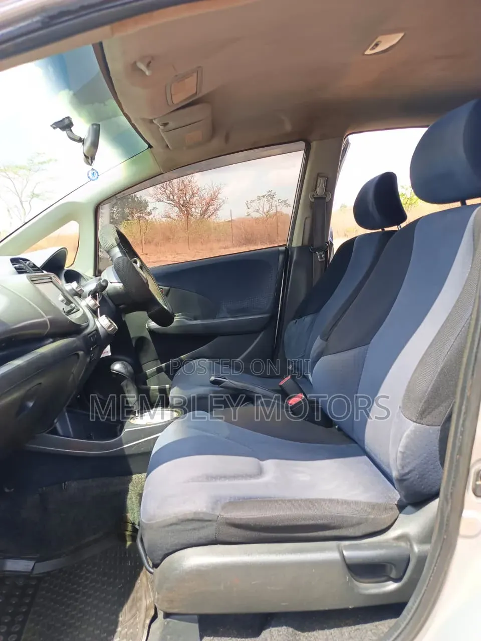 Honda Fit Automatic 2010 Silver