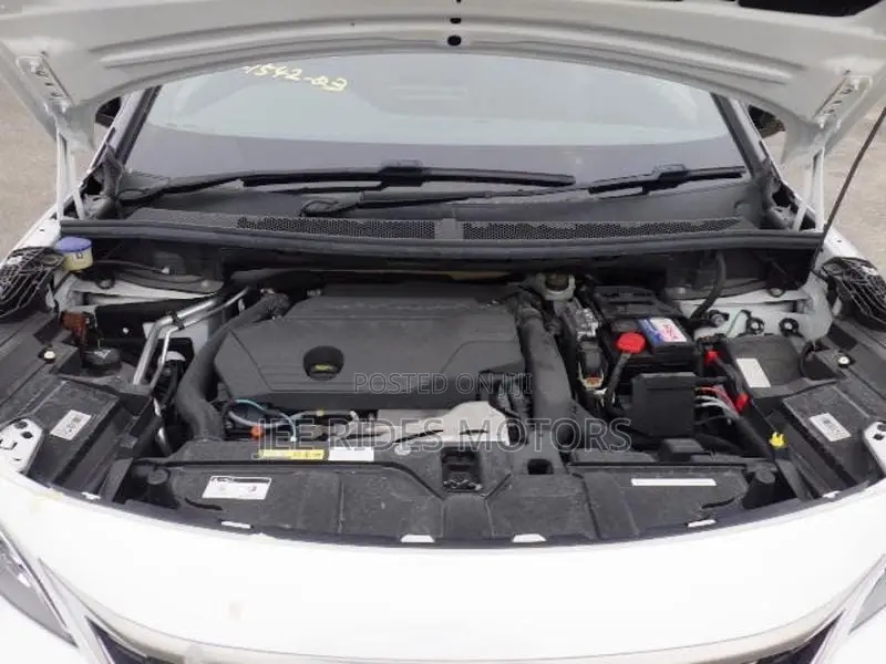 Peugeot 3008 2019 White