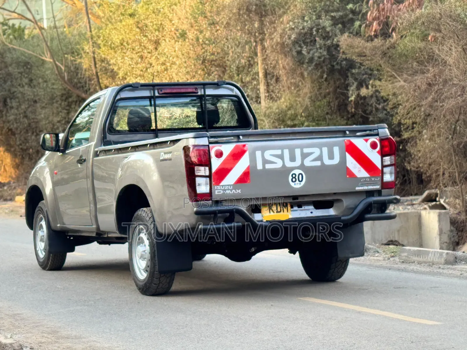 Isuzu D-MAX 2023 Brown