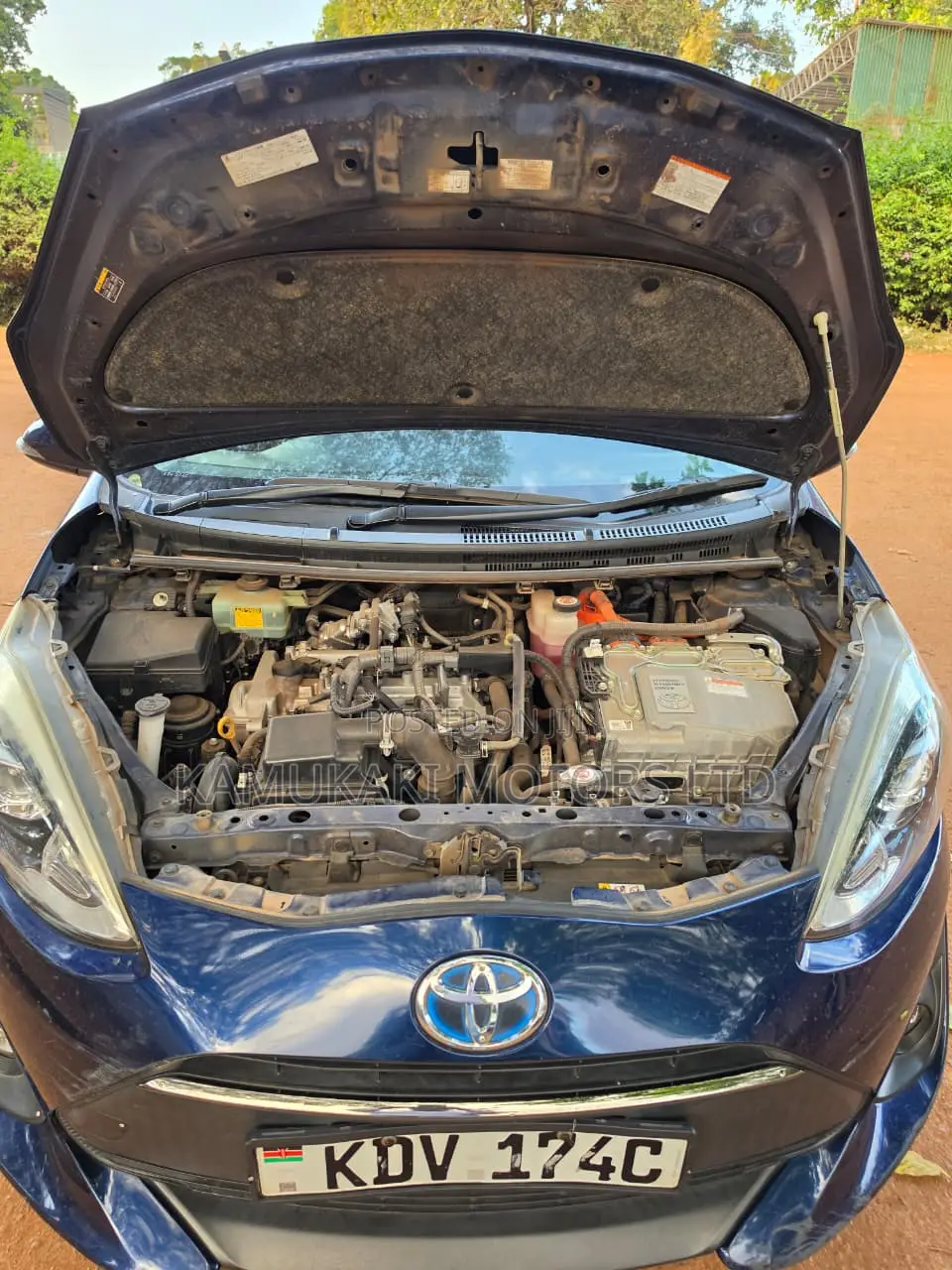 Toyota Aqua 2018 Blue