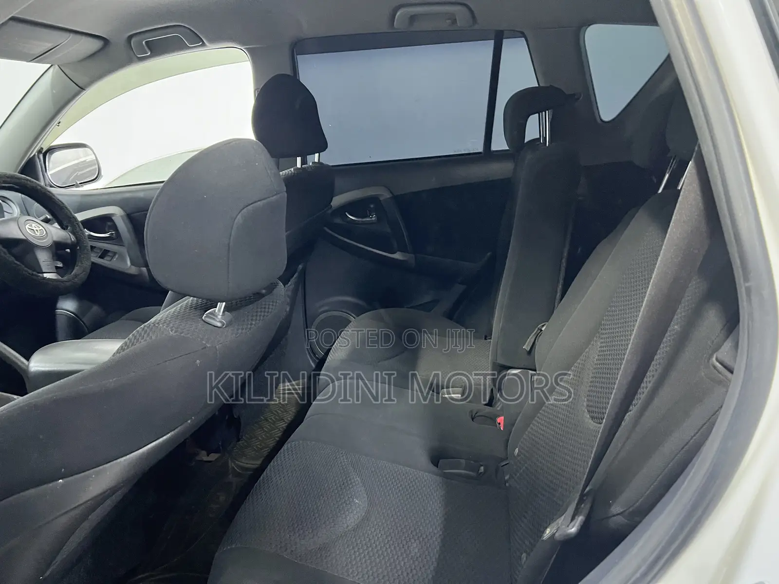 Toyota RAV4 2013 White