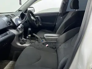Toyota RAV4 2013 White