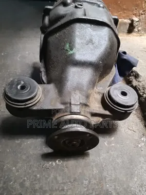 Toyota Mark X Rear Diff 2 Wheel