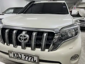 Toyota Land Cruiser Prado 2014