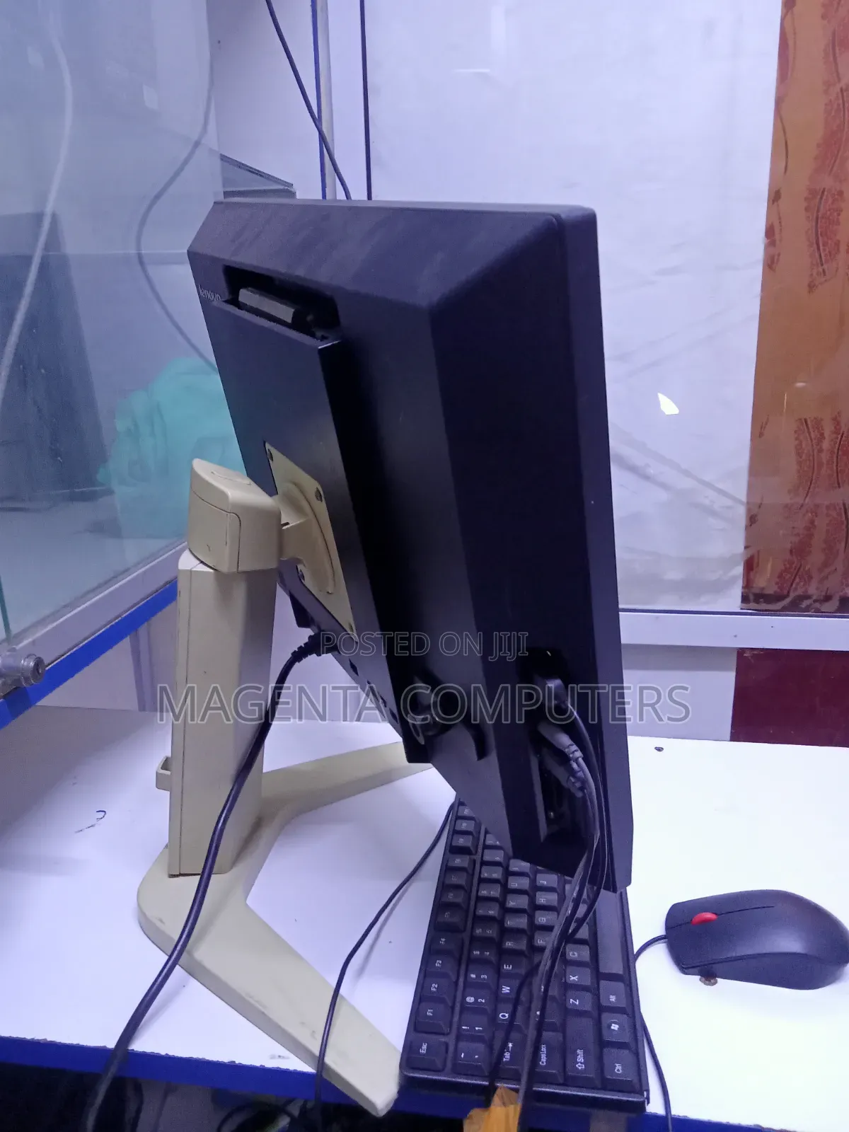 Desktop Computer Lenovo 8GB Intel Pentium HDD 160GB
