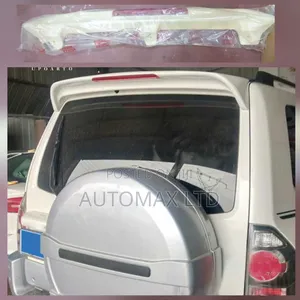 Mitsubishi Pajero Shogun, Rear Tailgate Rear Spoiler