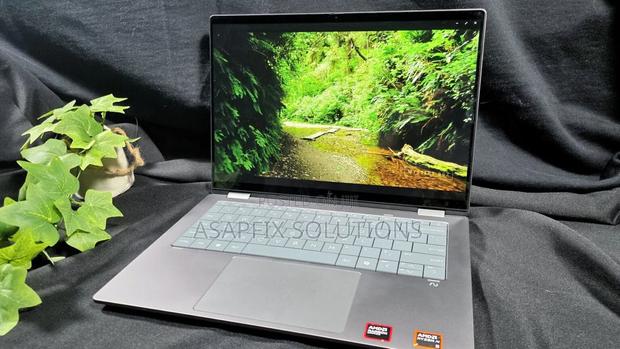 Laptop HP OmniBook X Flip 16" 16GB AMD Ryzen 5 SSD 512GB