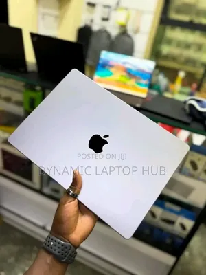 Laptop Apple MacBook Pro 2020 16GB Apple M1 Pro SSD 512GB