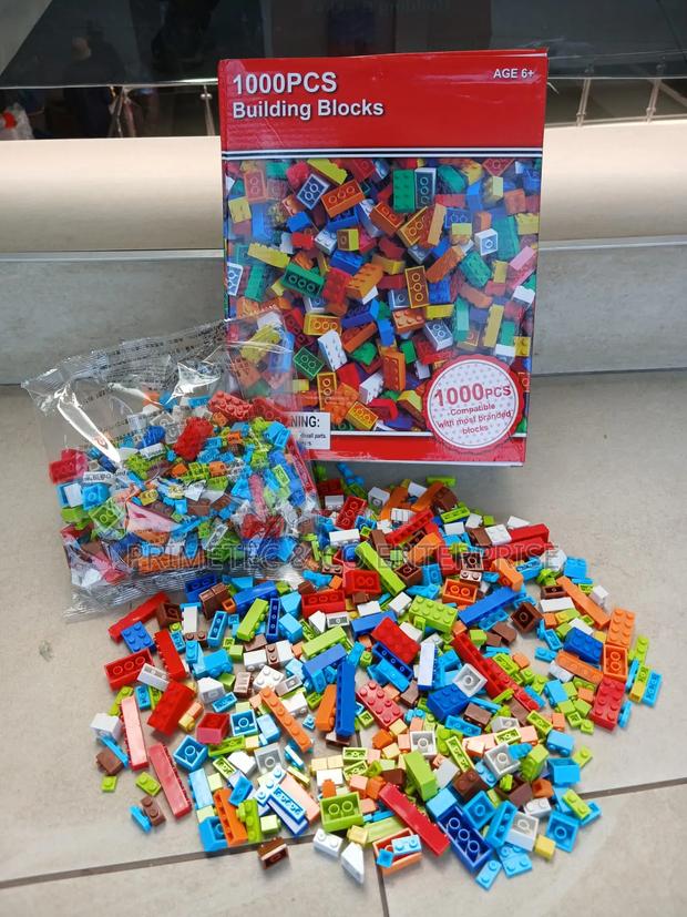 *Building Blocks 1000pcs