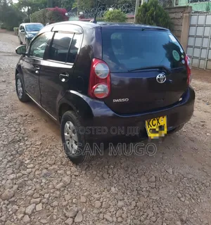 Toyota Passo 2012 Black