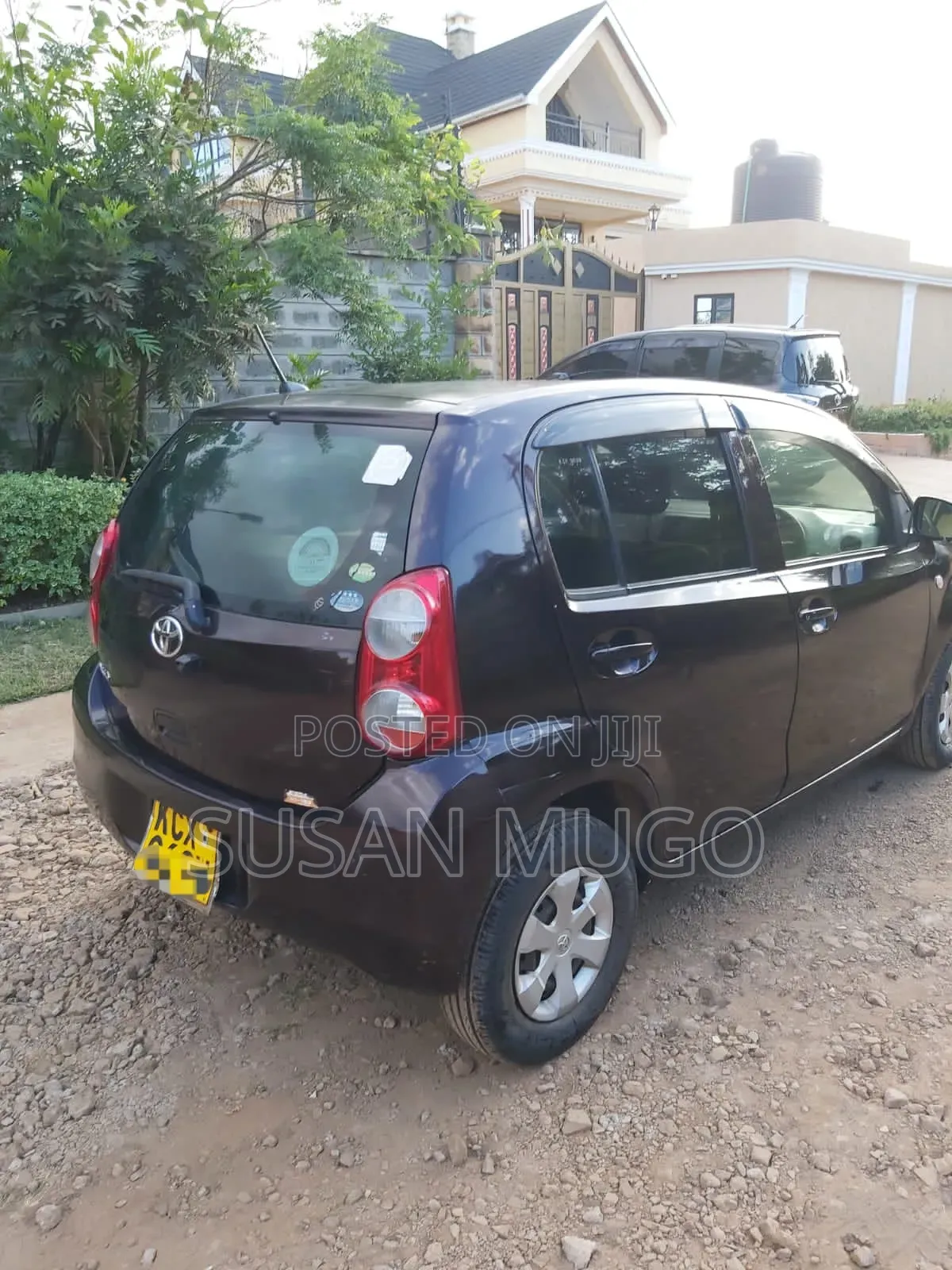 Toyota Passo 2012 Black