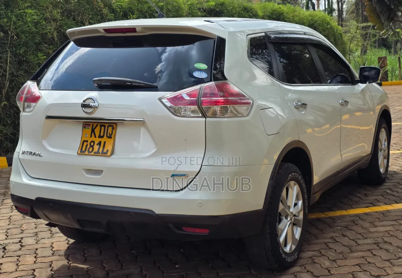 Nissan X-Trail 2017 White
