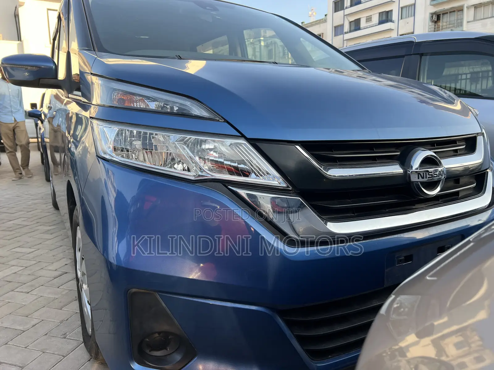 Nissan Serena 2019 Blue