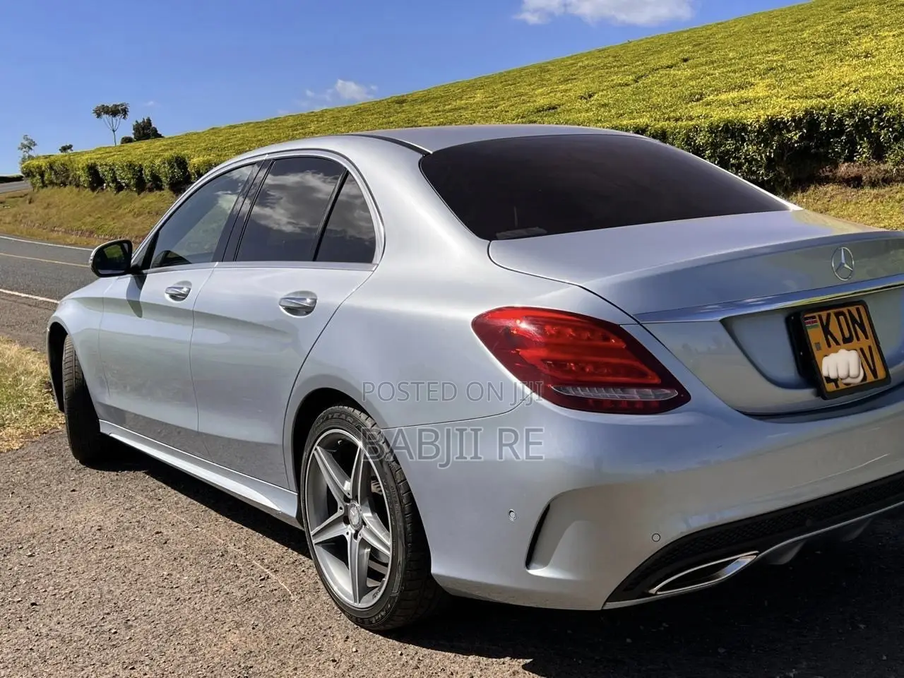 Mercedes-Benz C200 2016 Blue