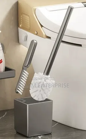2-in-1 Wall-Mounted Toilet Cleaning Set