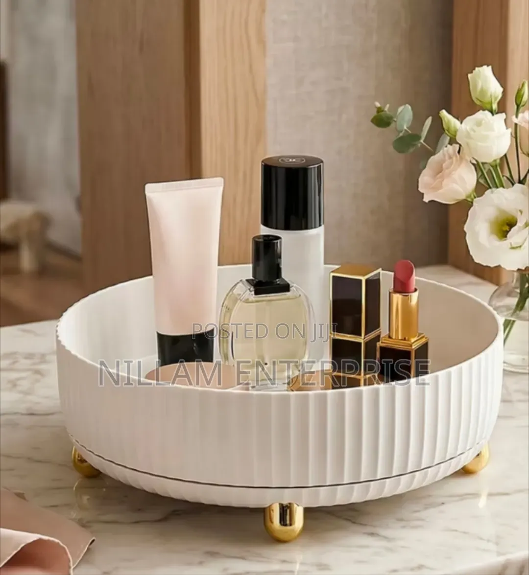 Rotating Multi-Purpose Storage Tray