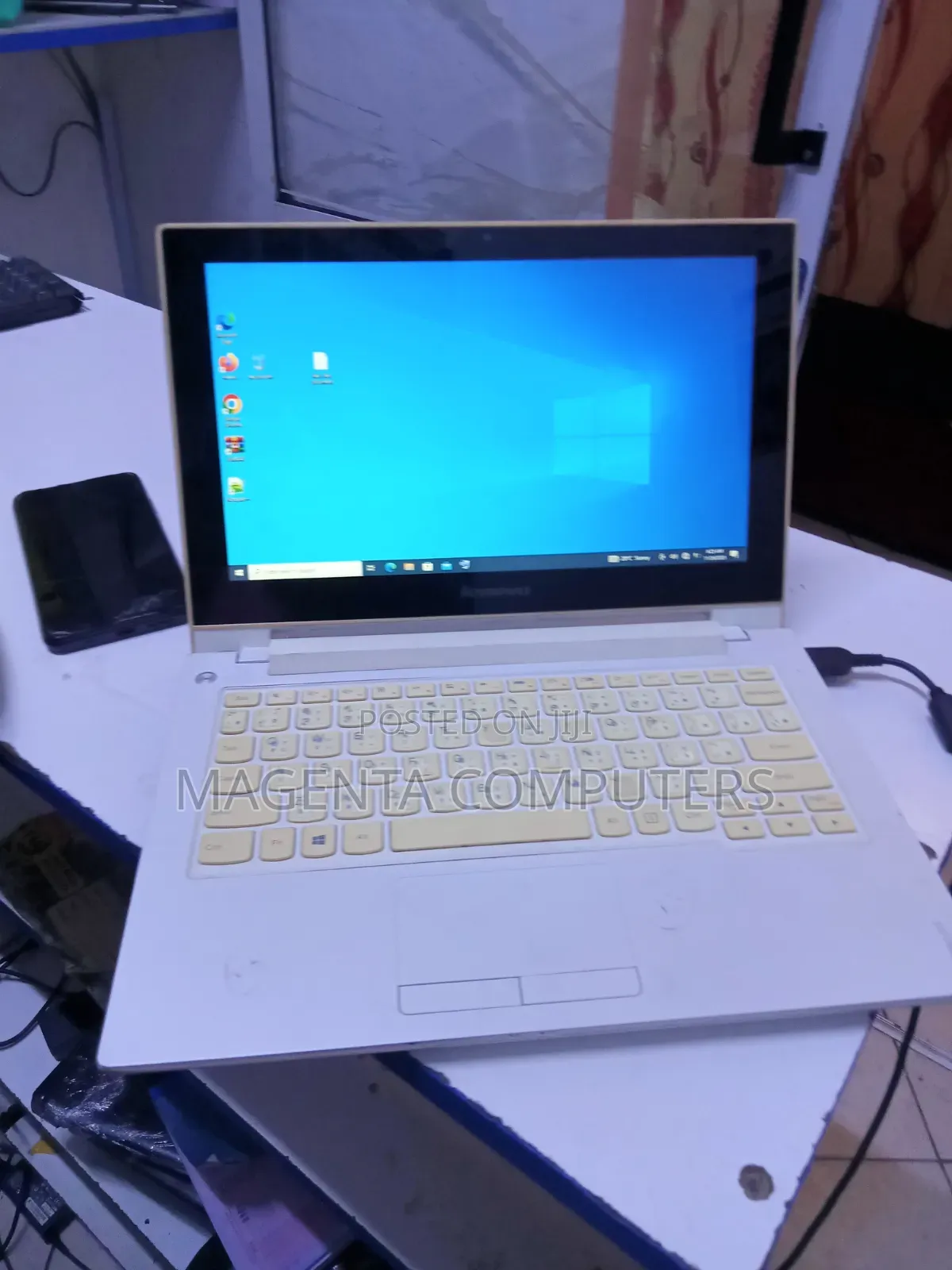 Laptop Lenovo 4GB Intel Core i3 HDD 500GB