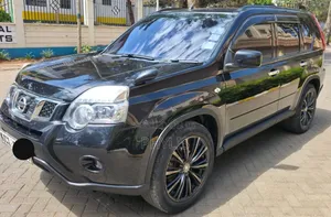 Nissan X-Trail 2012 Black