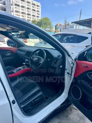 Honda Vezel 2020 Off white