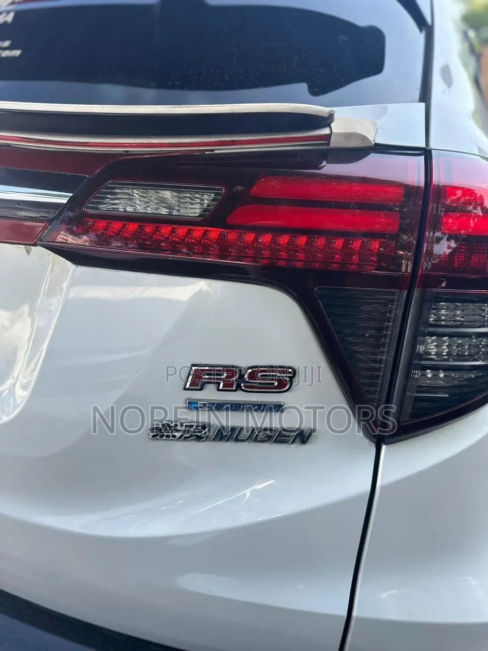 Honda Vezel 2020 Off white