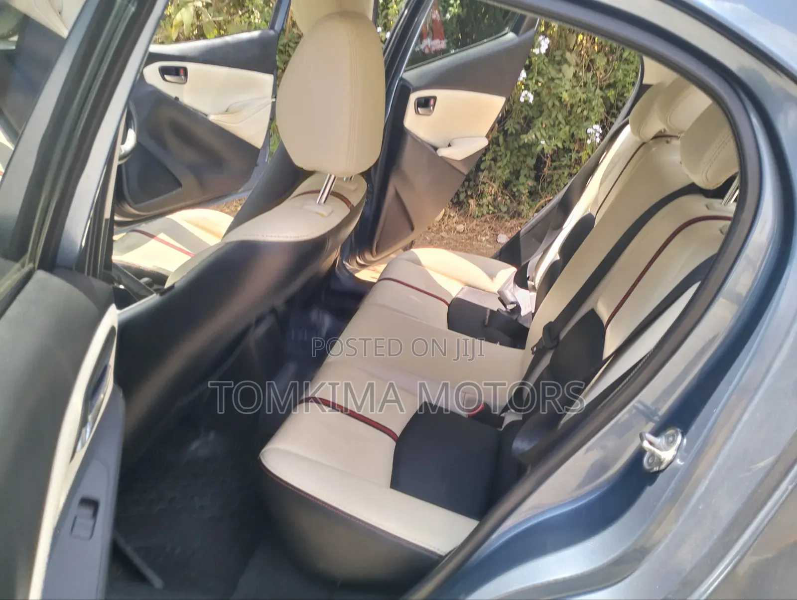 Mazda Demio 2016 Gray