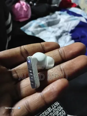 JBL AirPods