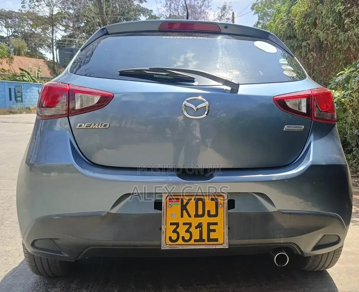Mazda Demio 2015 Gray
