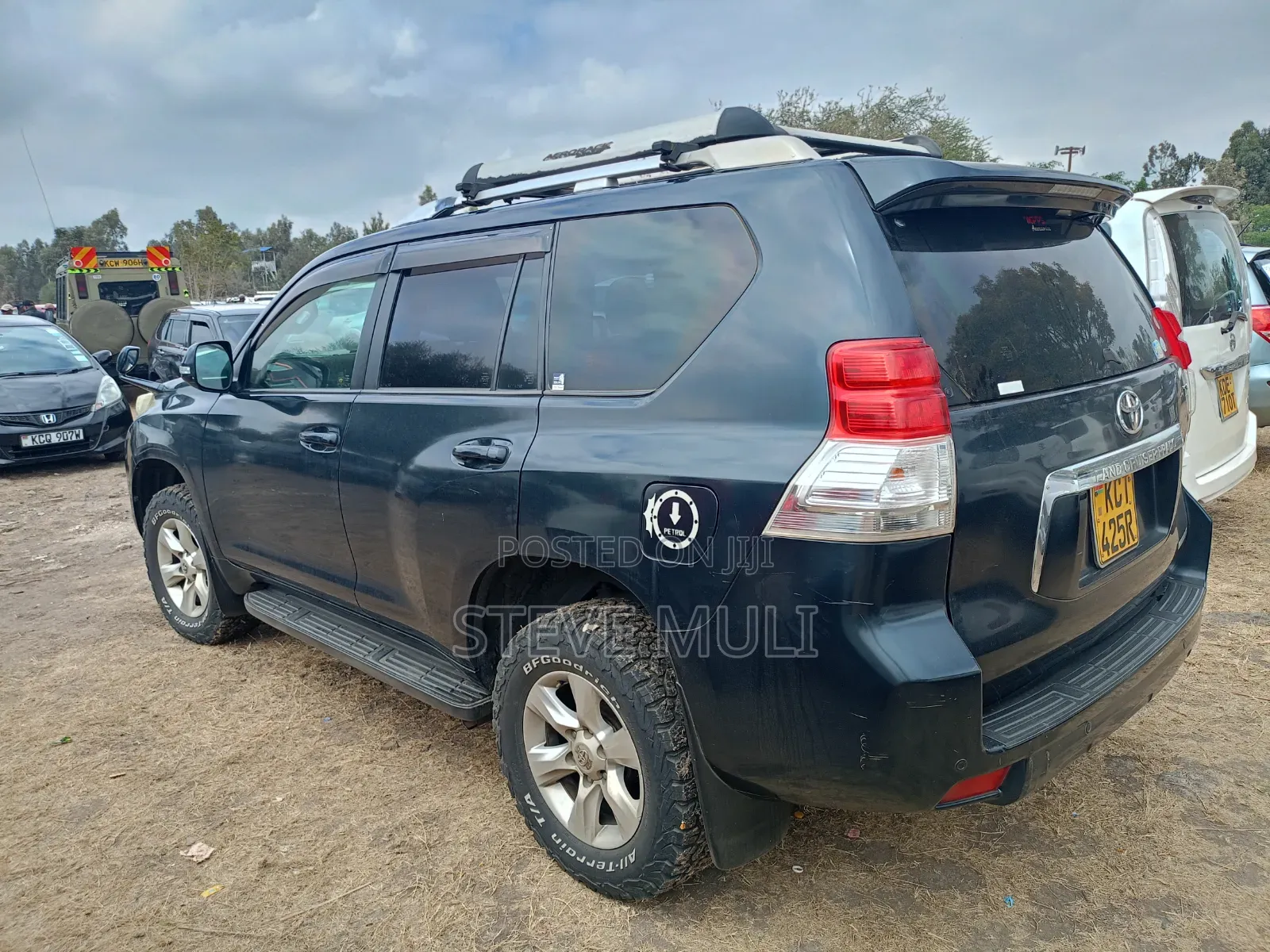 Toyota Land Cruiser Prado 2013 Gray