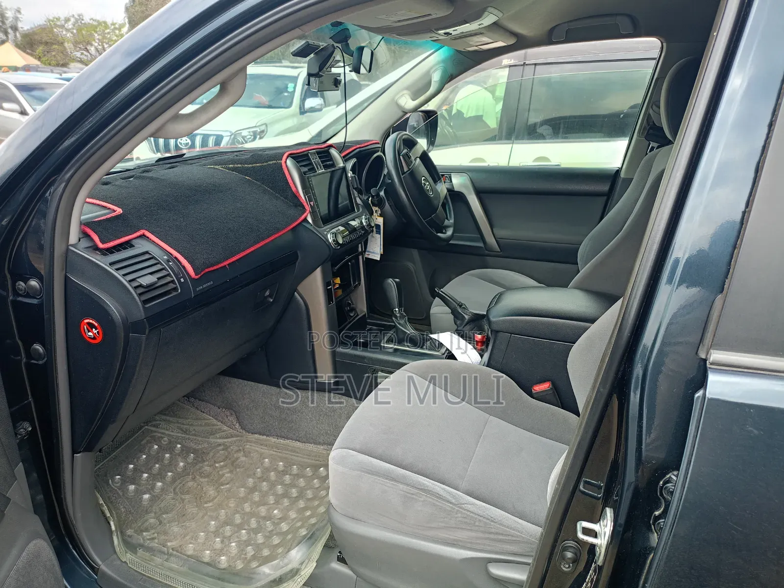 Toyota Land Cruiser Prado 2013 Gray