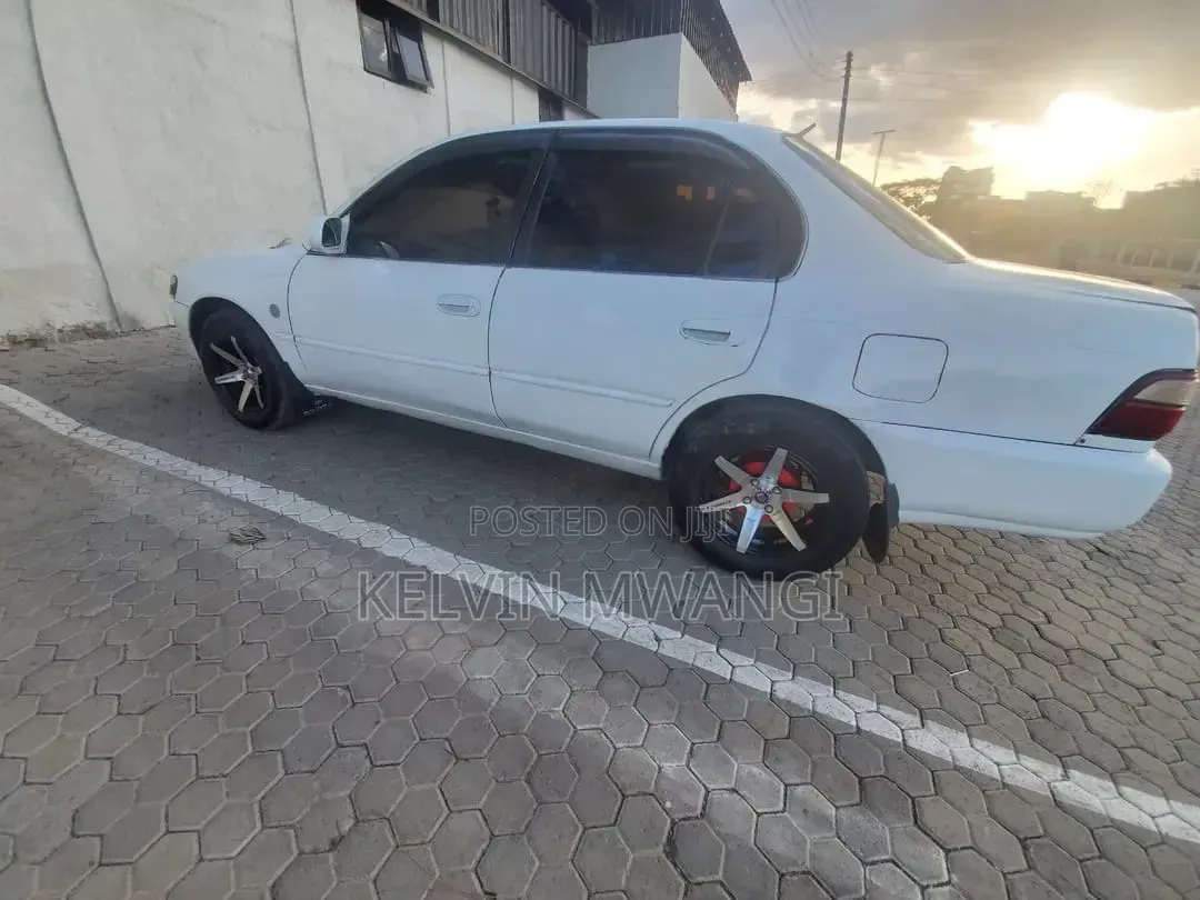 Toyota Corona 2009 White
