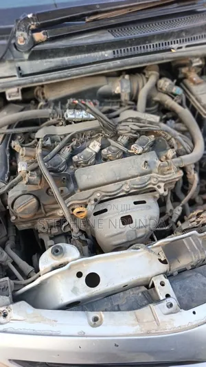Toyota Vitz 1.3 AWD 3dr 2012 Silver