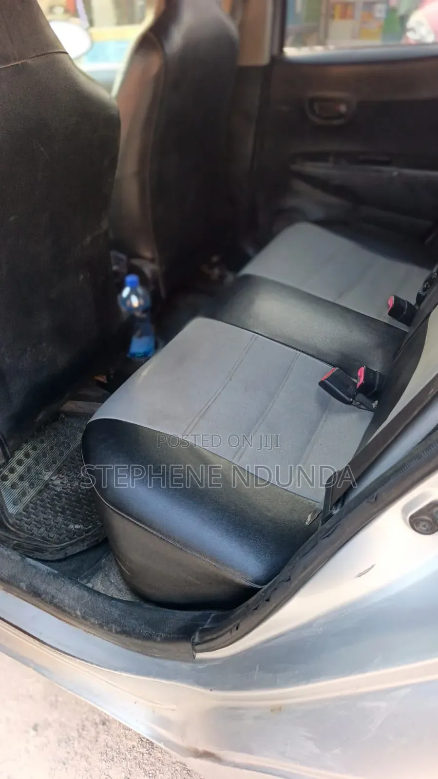Toyota Vitz 1.3 AWD 3dr 2012 Silver