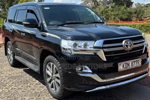 Toyota Land Cruiser 4.6 V8 ZX 2015 Black