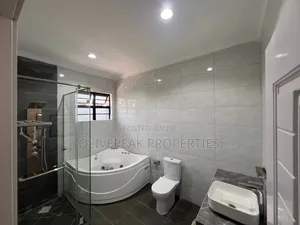 4bdrm Mansion in Membley Estate for sale
