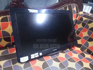 Philips Analog TV 32" With Original Remote