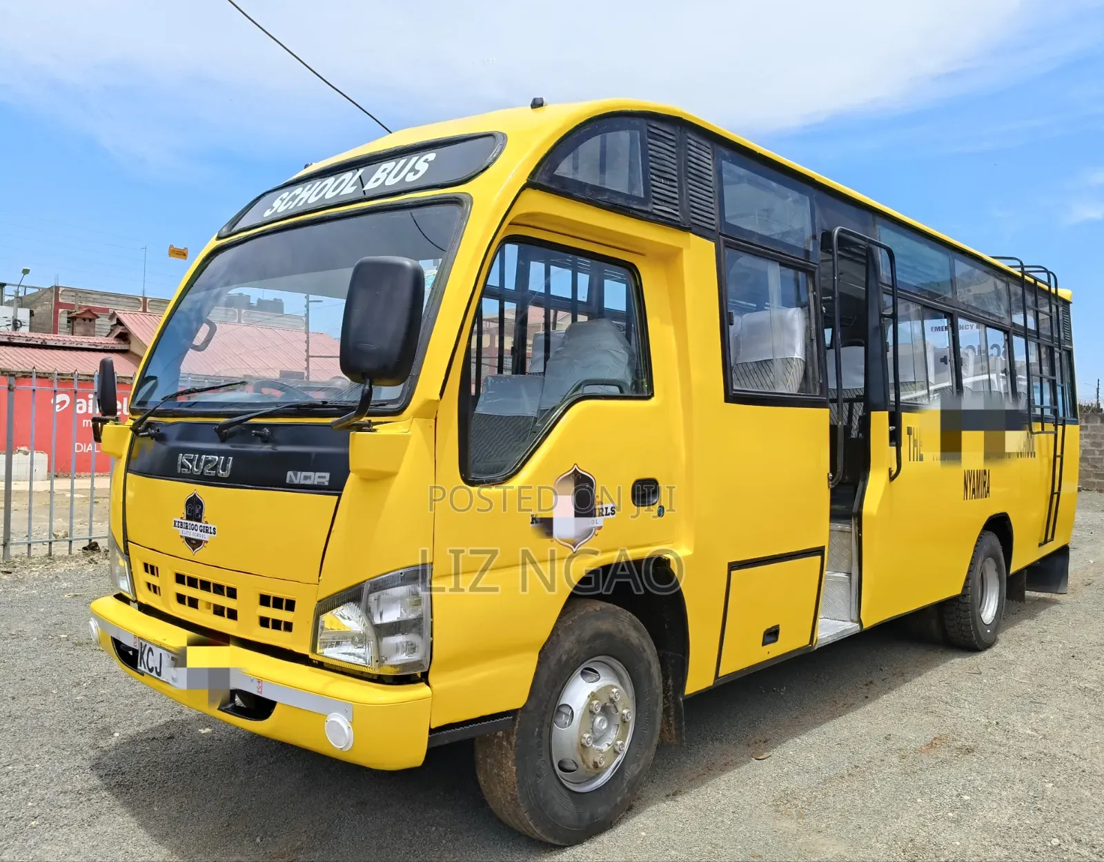 Isuzu NQR 2016 Yellow