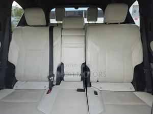 Lexus LX 2024