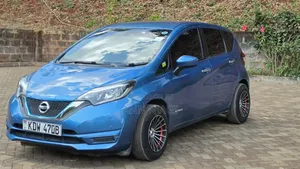 Nissan Note 2018 Blue