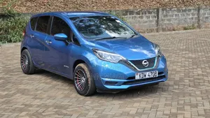 Nissan Note 2018 Blue