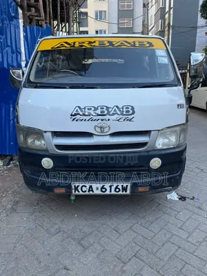 Toyota HiAce 2007 White