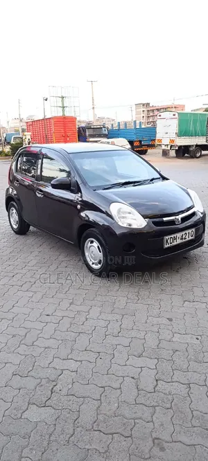 Toyota Passo 2014 Brown