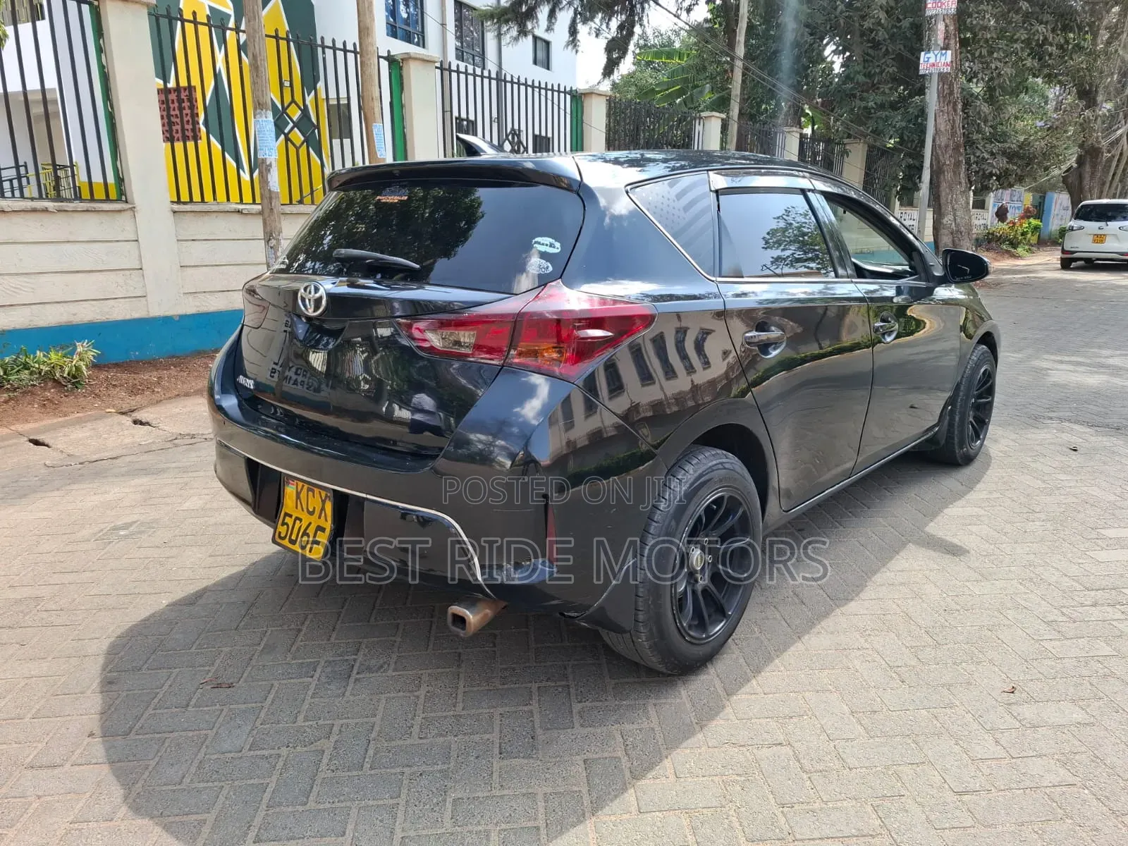 Toyota Auris 2013 Black