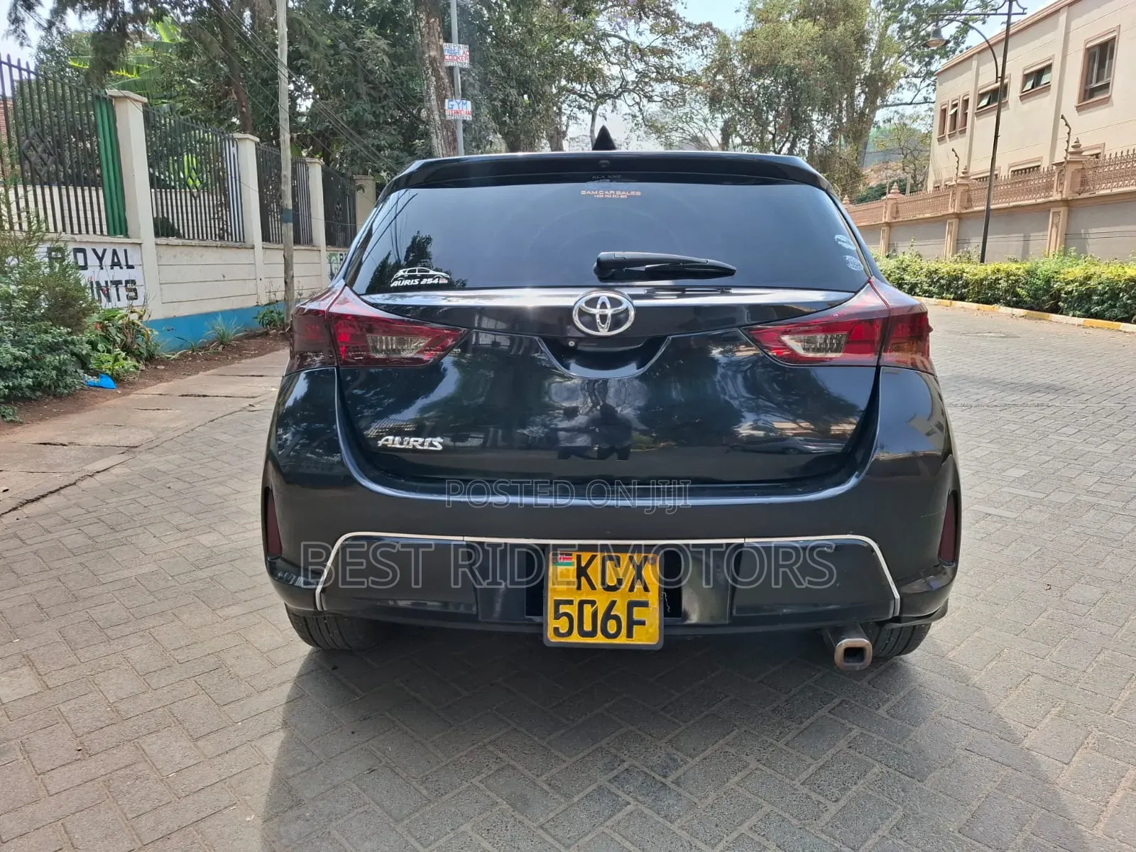 Toyota Auris 2013 Black