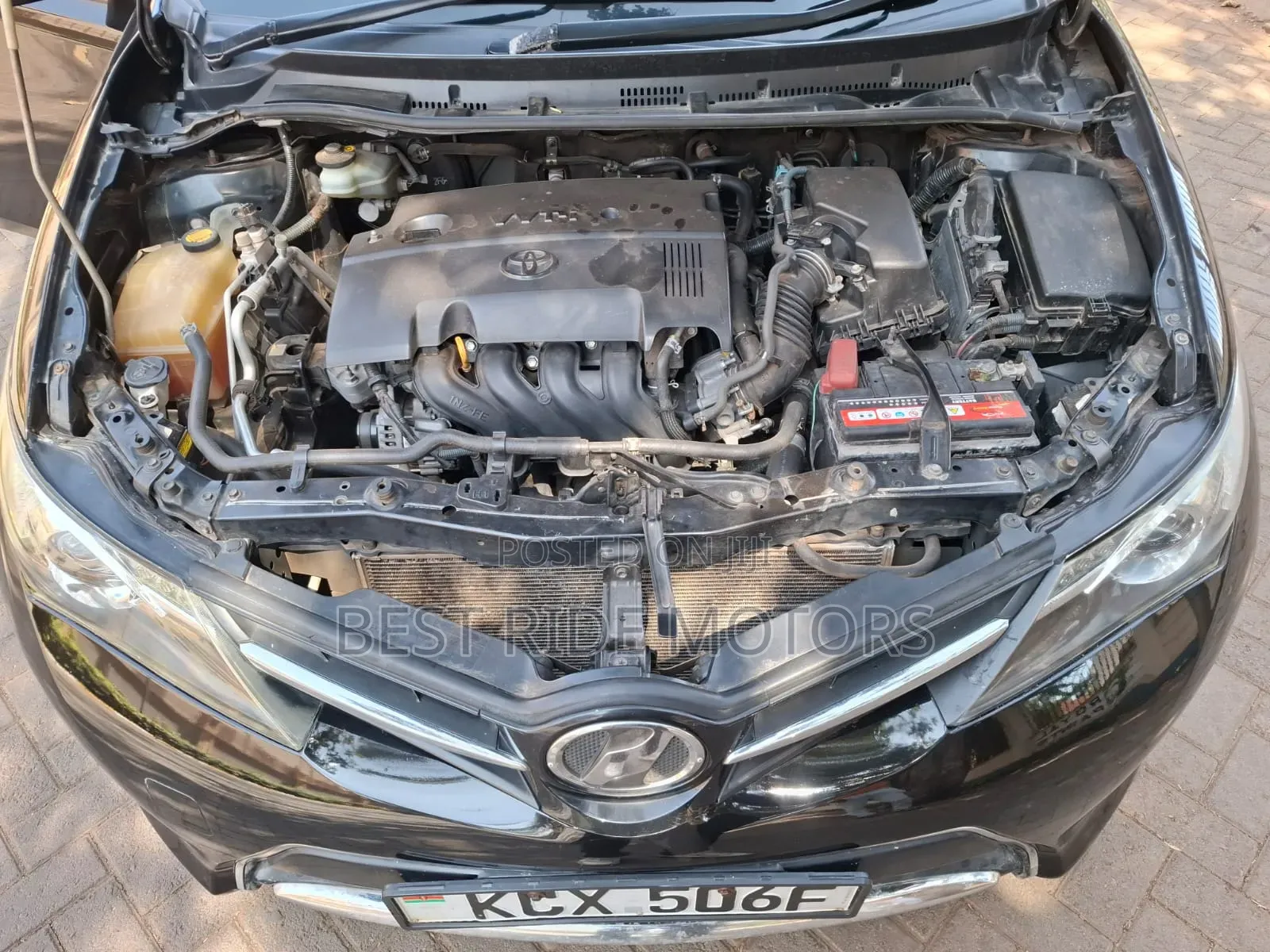 Toyota Auris 2013 Black